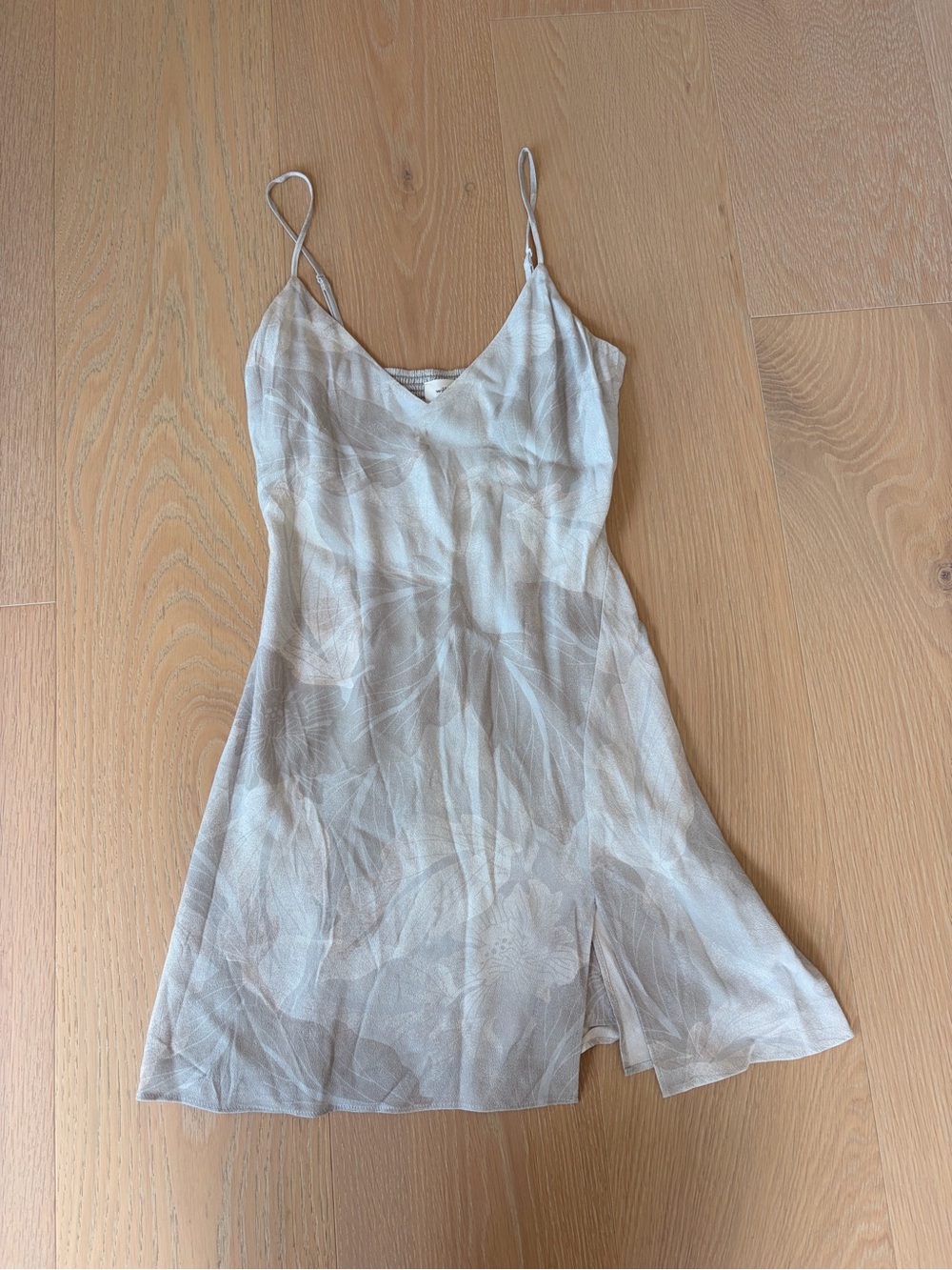 Wilfred Grey Tropical Print Crepe Slip Dress Size 00